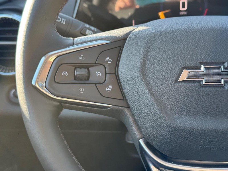 Chevrolet Trax Vehicle Full-screen Gallery Image 14