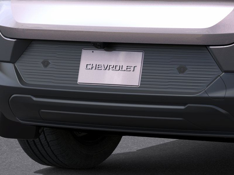 Chevrolet Equinox EV Vehicle Full-screen Gallery Image 14