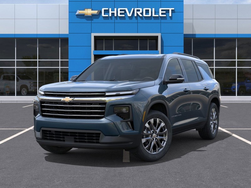 Chevrolet Traverse Vehicle Full-screen Gallery Image 6