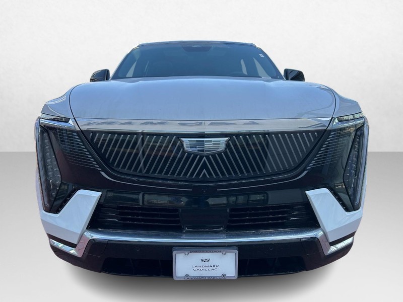 Cadillac Escalade IQ Vehicle Full-screen Gallery Image 8