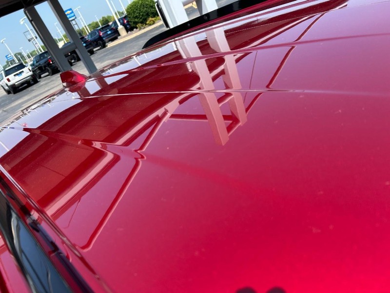 Cadillac XT4 Vehicle Full-screen Gallery Image 13