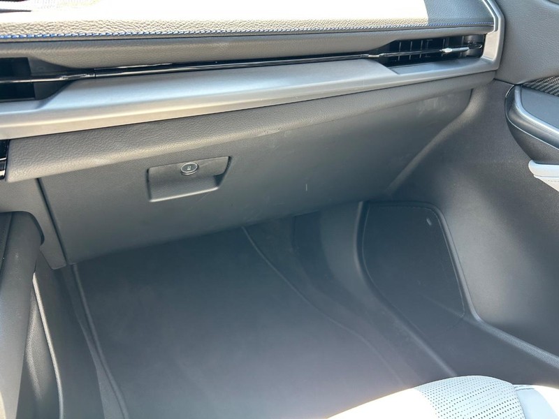 Cadillac XT4 Vehicle Full-screen Gallery Image 20