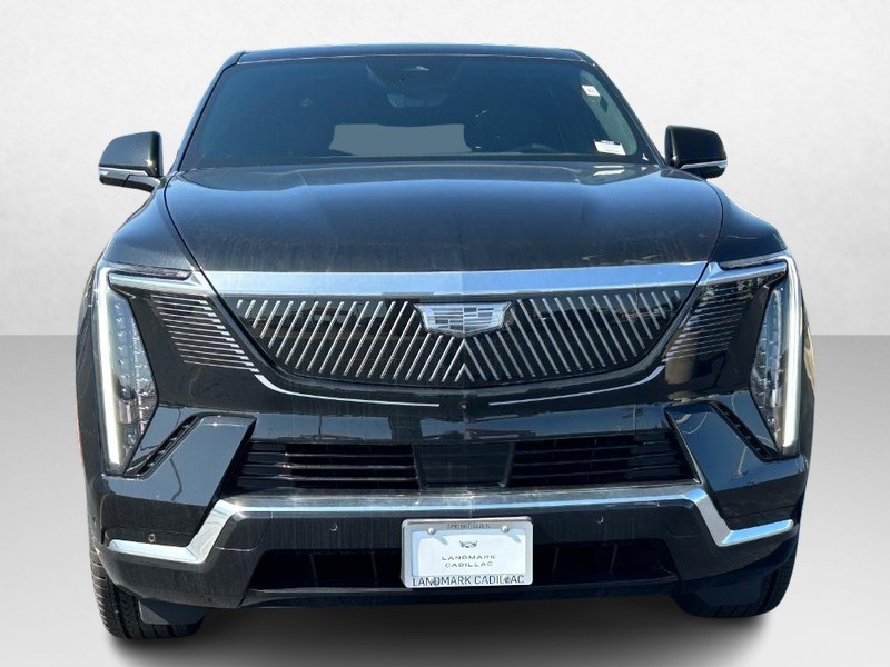 Cadillac Escalade IQ Vehicle Full-screen Gallery Image 8