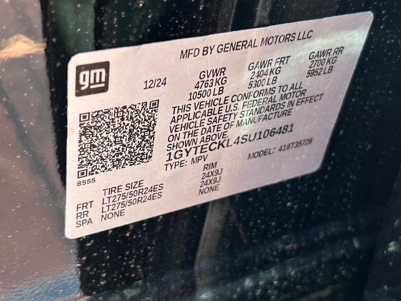 Cadillac Escalade IQ Vehicle Full-screen Gallery Image 24