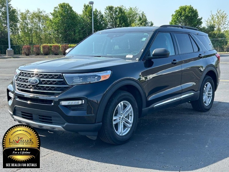 Ford Explorer Vehicle Full-screen Gallery Image 5