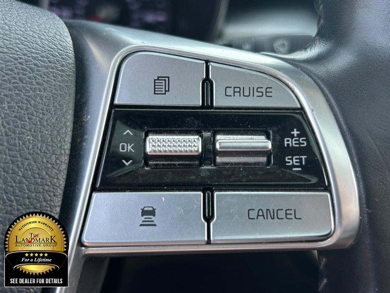 Kia Telluride Vehicle Full-screen Gallery Image 11