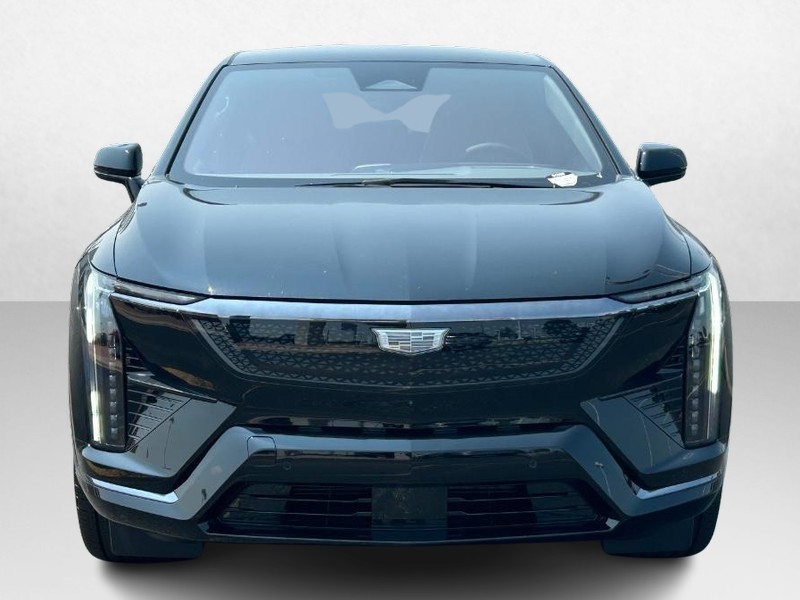 Cadillac OPTIQ Vehicle Full-screen Gallery Image 8