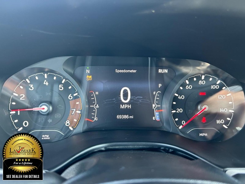 Jeep Compass Vehicle Full-screen Gallery Image 12