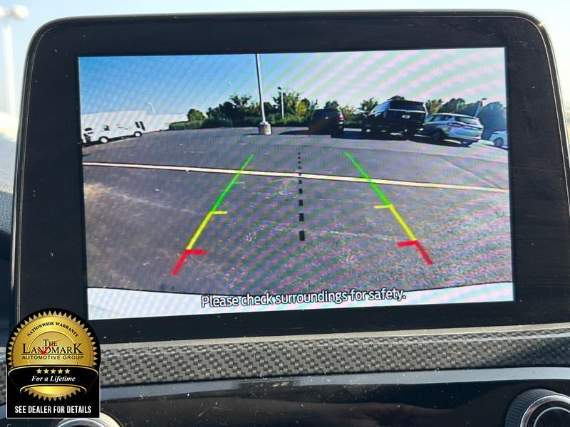 Ford Escape Vehicle Full-screen Gallery Image 13