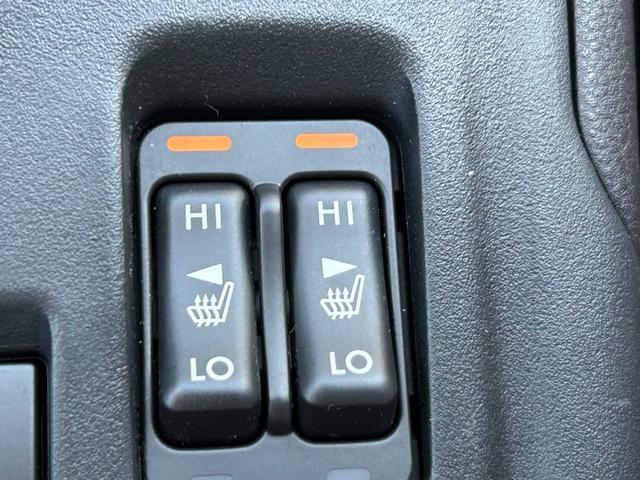 Subaru Crosstrek Vehicle Full-screen Gallery Image 14