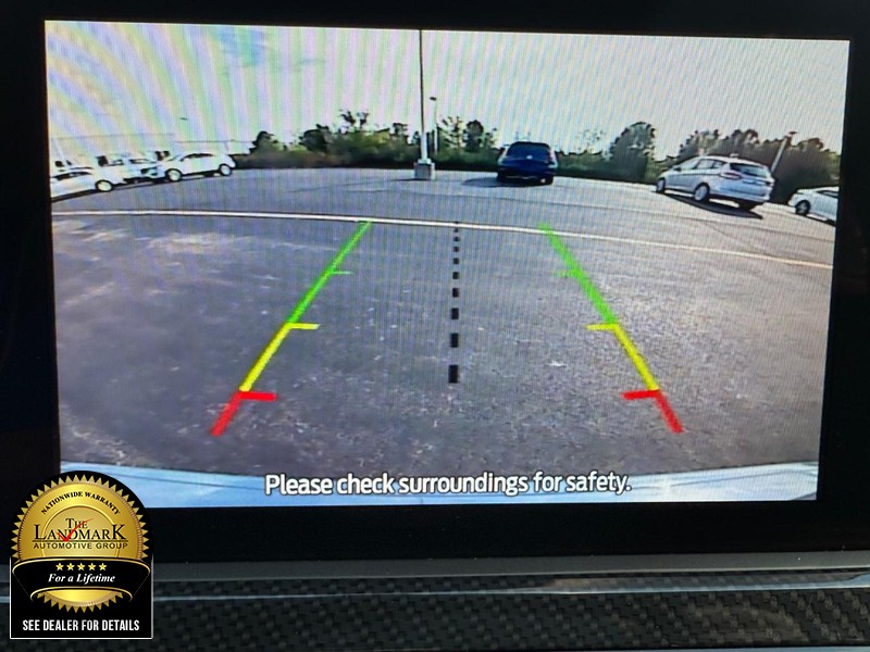 Ford Escape Vehicle Full-screen Gallery Image 13