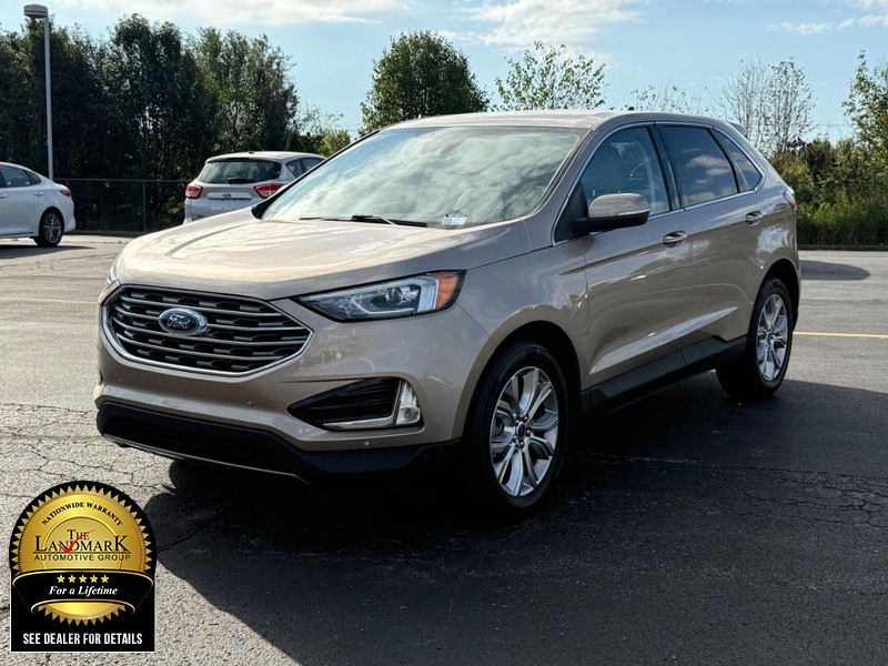 Ford Edge Vehicle Full-screen Gallery Image 5