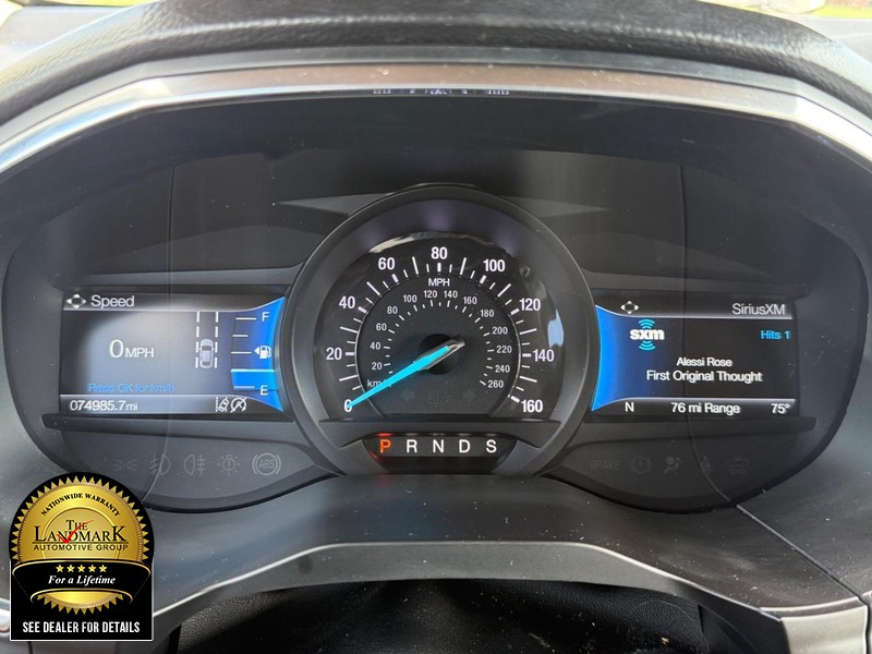 Ford Edge Vehicle Full-screen Gallery Image 12