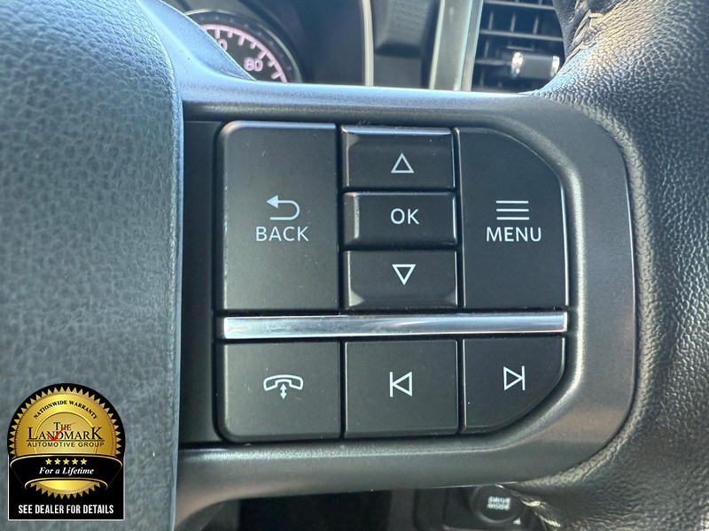 Ford F-150 Vehicle Full-screen Gallery Image 11