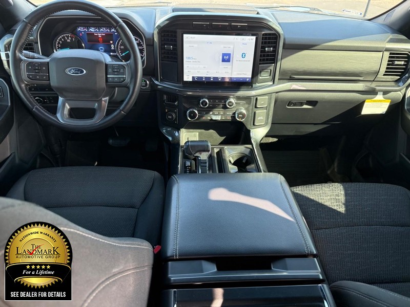 Ford F-150 Vehicle Full-screen Gallery Image 16