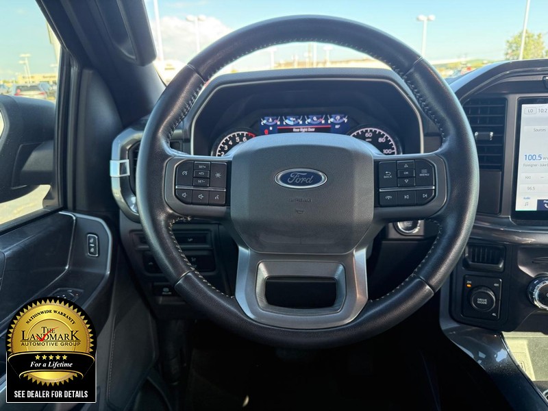 Ford F-150 Vehicle Full-screen Gallery Image 17