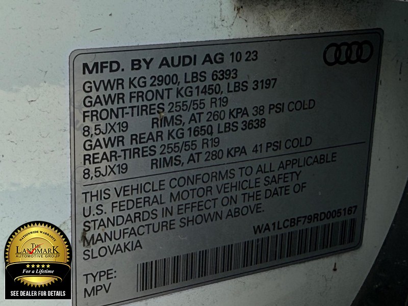 Audi Q7 Vehicle Full-screen Gallery Image 22