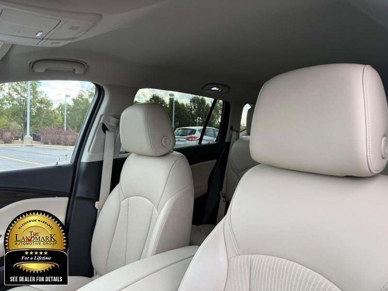Buick Envision Vehicle Full-screen Gallery Image 9