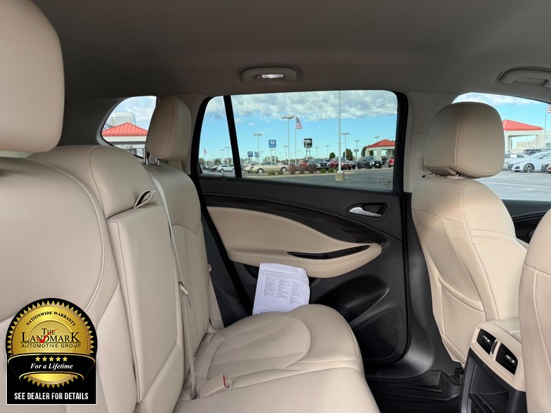 Buick Envision Vehicle Full-screen Gallery Image 15