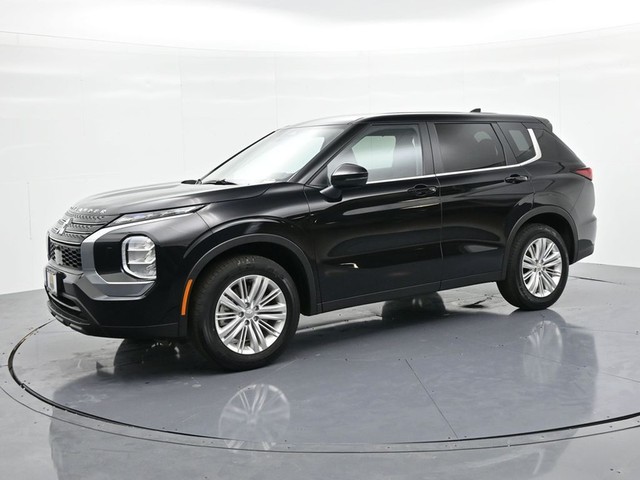 Springfield IL 2024 Mitsubishi Outlander more details - mitsubishi outlander