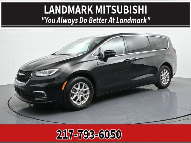 Chrysler Pacifica Touring L - Springfield IL