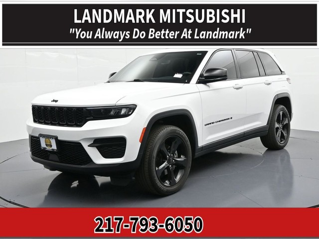 Jeep Grand Cherokee Altitude - Springfield IL
