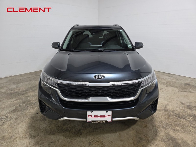 Kia Seltos Vehicle Full-screen Gallery Image 2