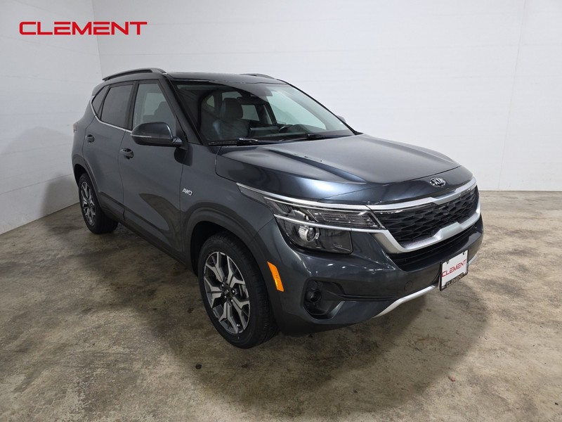 Kia Seltos Vehicle Full-screen Gallery Image 3