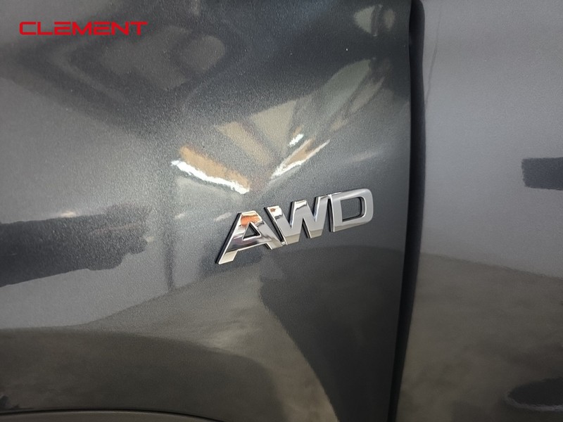 Kia Seltos Vehicle Full-screen Gallery Image 9