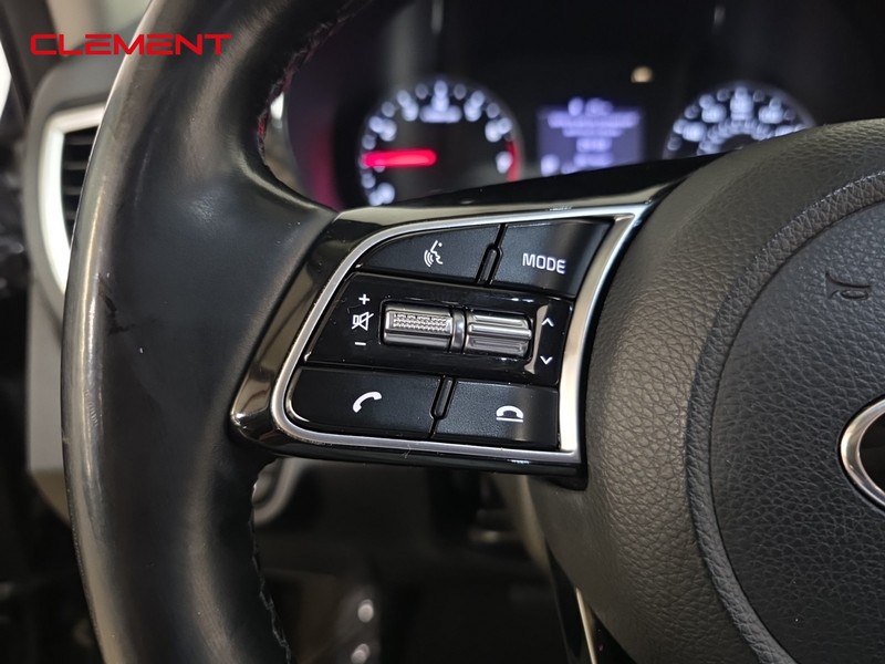 Kia Seltos Vehicle Full-screen Gallery Image 14