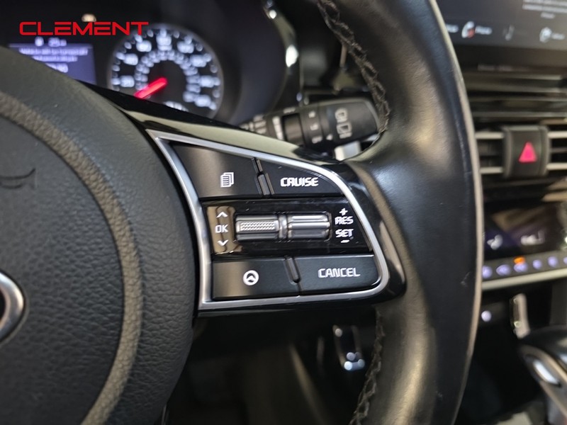 Kia Seltos Vehicle Full-screen Gallery Image 15