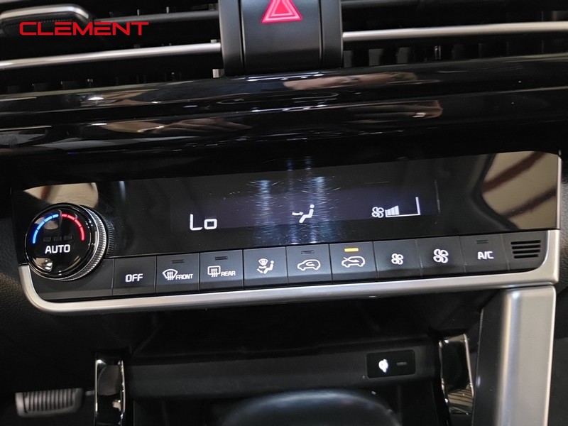 Kia Seltos Vehicle Full-screen Gallery Image 20