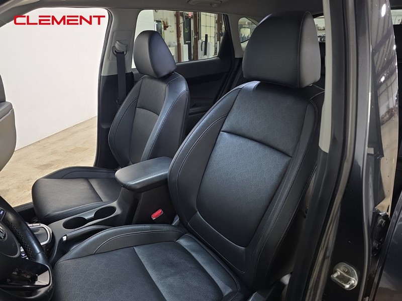 Kia Seltos Vehicle Full-screen Gallery Image 27