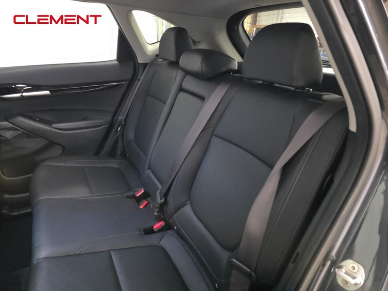 Kia Seltos Vehicle Full-screen Gallery Image 30