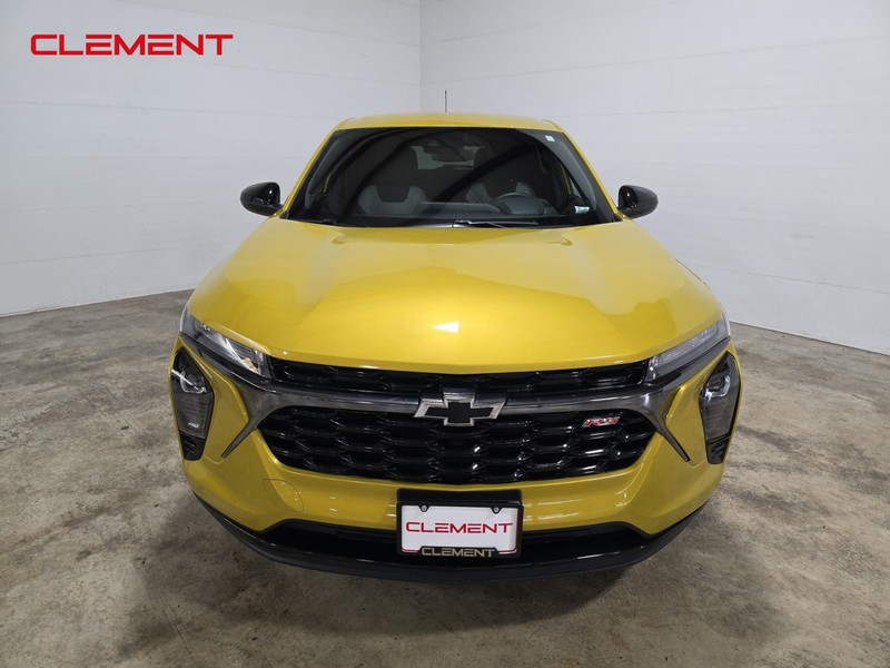 Chevrolet Trax Vehicle Full-screen Gallery Image 2