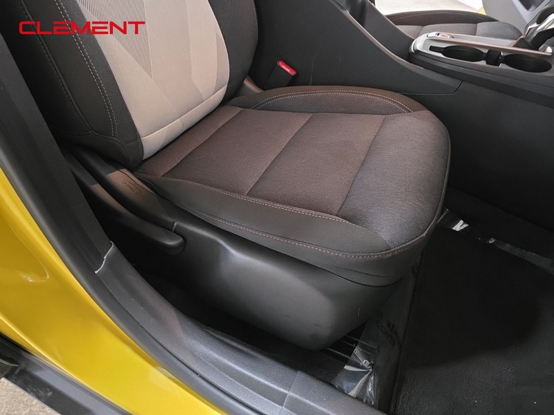 Chevrolet Trax Vehicle Full-screen Gallery Image 29