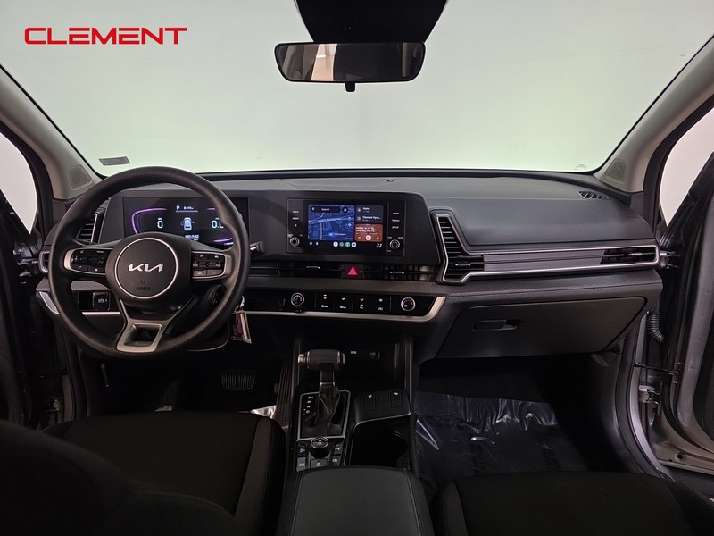 Kia Sportage Vehicle Full-screen Gallery Image 10