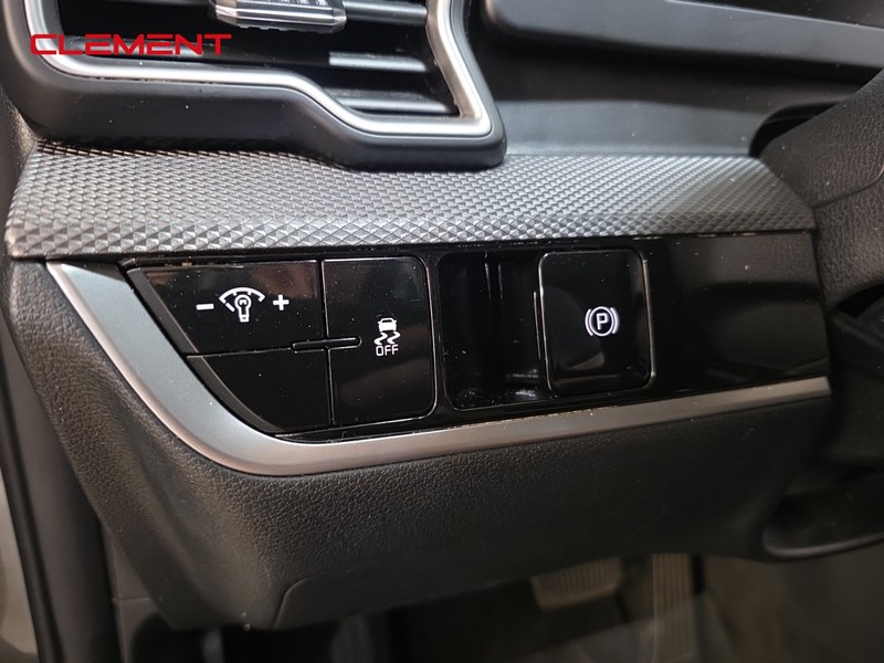 Kia Sportage Vehicle Full-screen Gallery Image 11