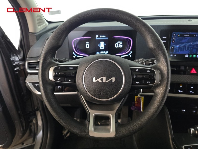 Kia Sportage Vehicle Full-screen Gallery Image 12