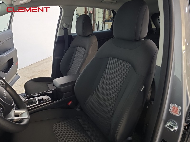 Kia Sportage Vehicle Full-screen Gallery Image 25