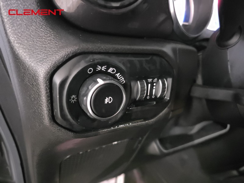 Jeep Wrangler Unlimited Vehicle Image 11