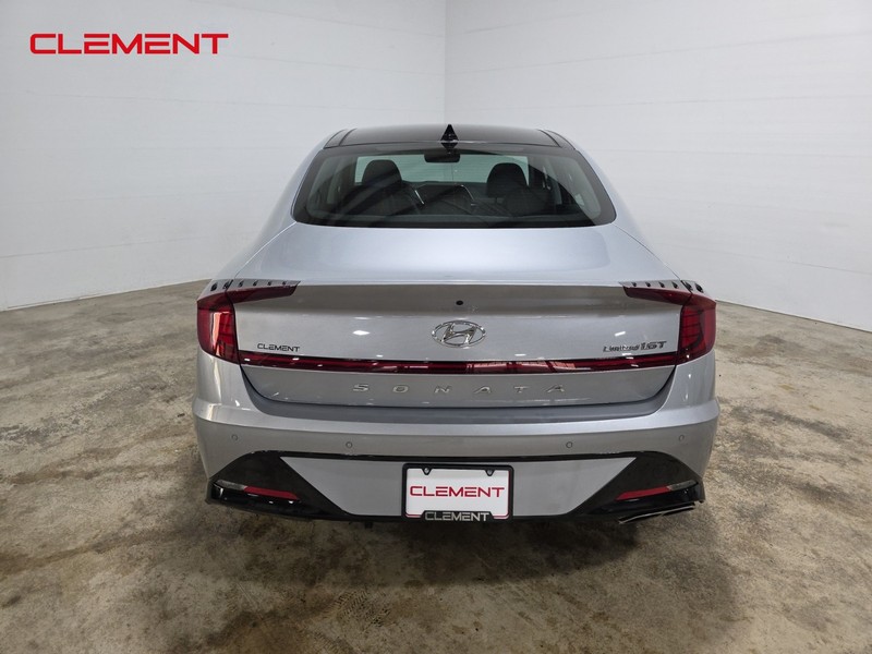 Hyundai Sonata Vehicle Image 07