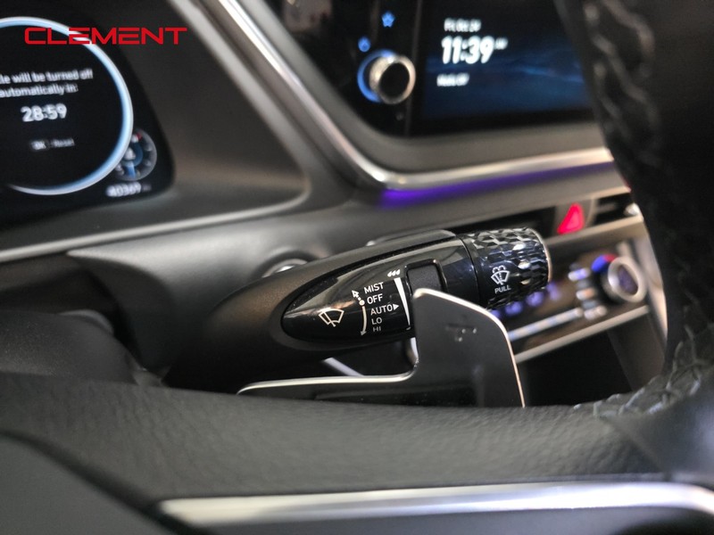 Hyundai Sonata Vehicle Image 14