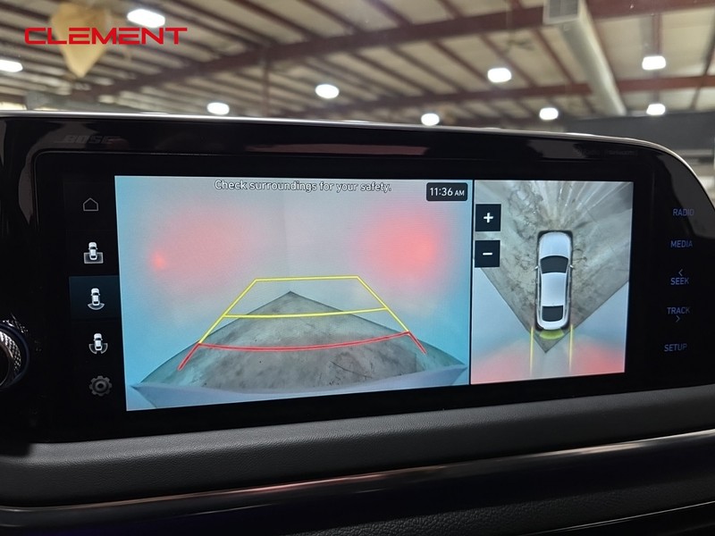 Hyundai Sonata Vehicle Image 18