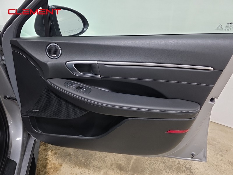 Hyundai Sonata Vehicle Image 36