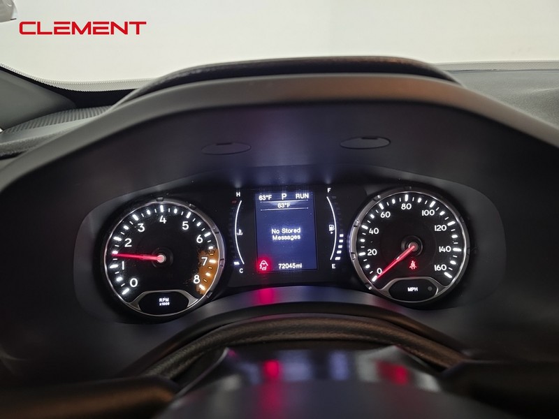 Jeep Renegade Vehicle Image 14