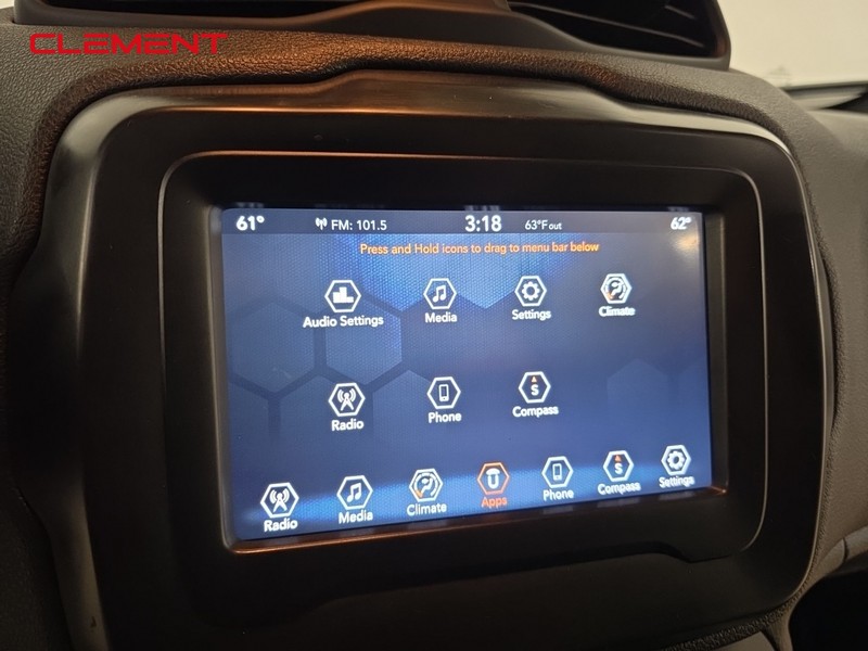 Jeep Renegade Vehicle Image 15