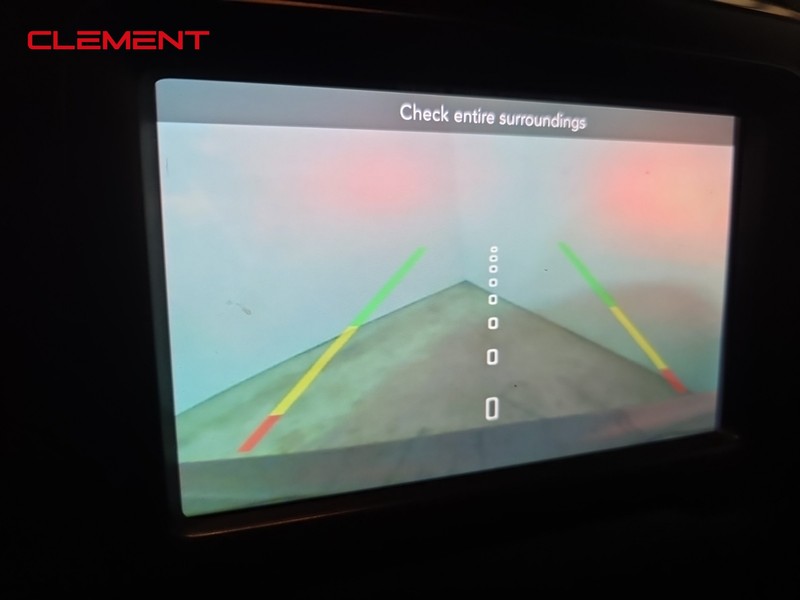 Jeep Renegade Vehicle Image 16