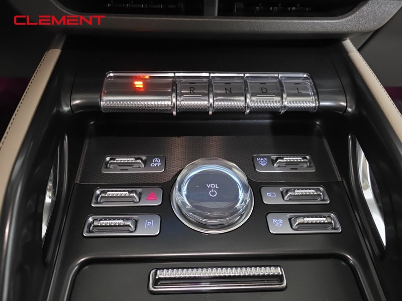 Lincoln Nautilus Vehicle Image 23