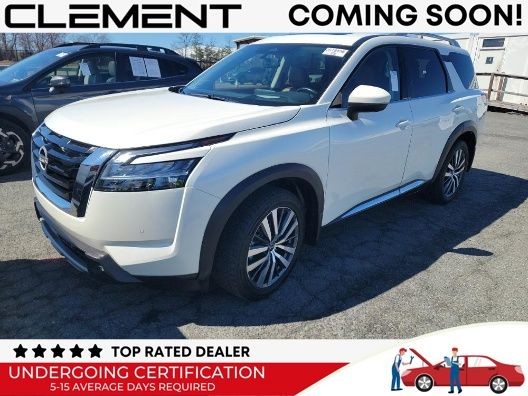 Nissan Pathfinder Platinum - O'Fallon MO